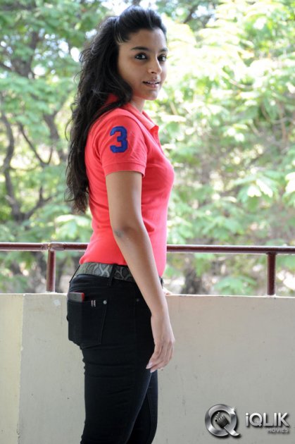 Alisha-Baig-at-Basanti-Movie-Audio-Success-Meet